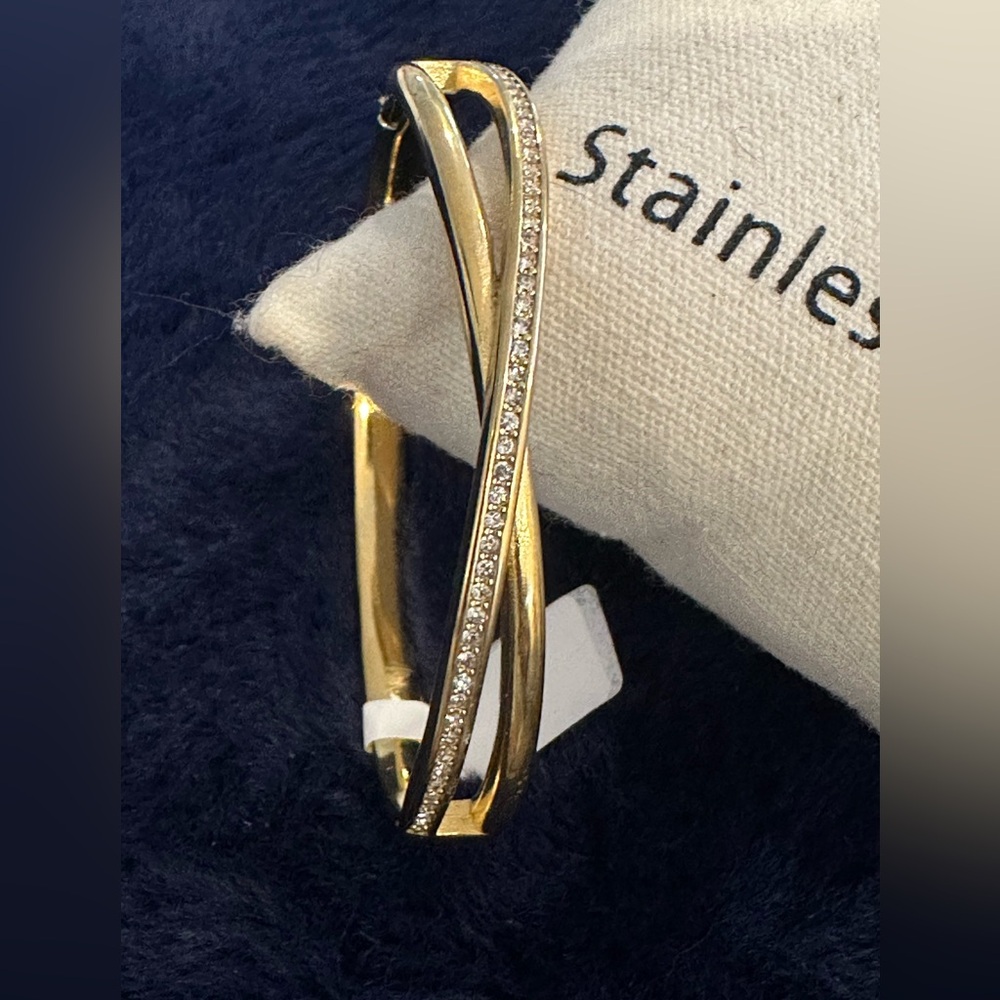 Stainless Steel Gold Plated Bangle with Czs